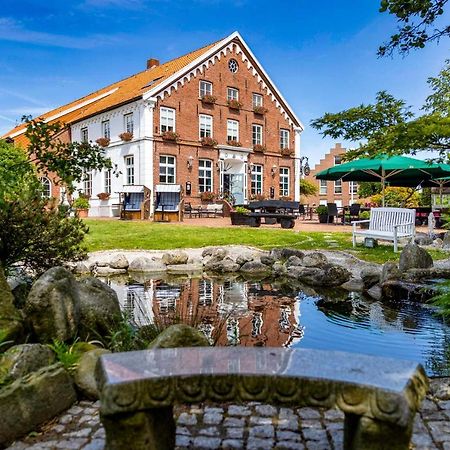 Hotel Landhaus Steinfeld Greetsiel Buitenkant foto