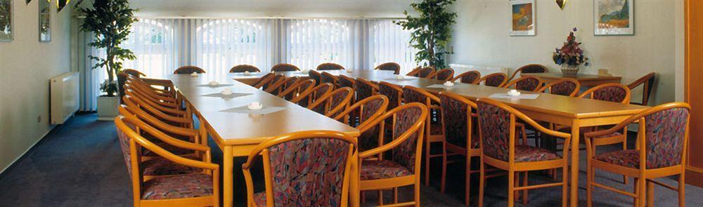 Hotel Landhaus Steinfeld Greetsiel Buitenkant foto
